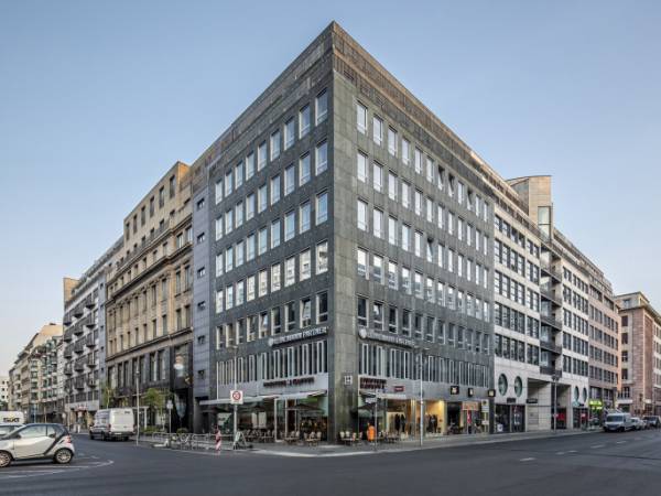 Einzigartig gestaltete Büros und Coworking in Berlin-Mitte — Bild 1