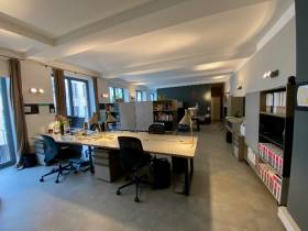2 Plätze in schönem Co-Workingspace in Mitte