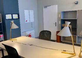 BÜROINSEL (4 Arbeitsplätze)