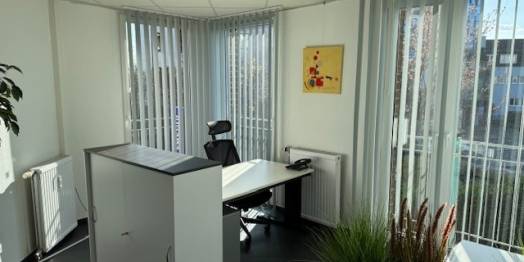 Schöne Büroräume mit voller Ausstattung und Top Service in Porz mieten