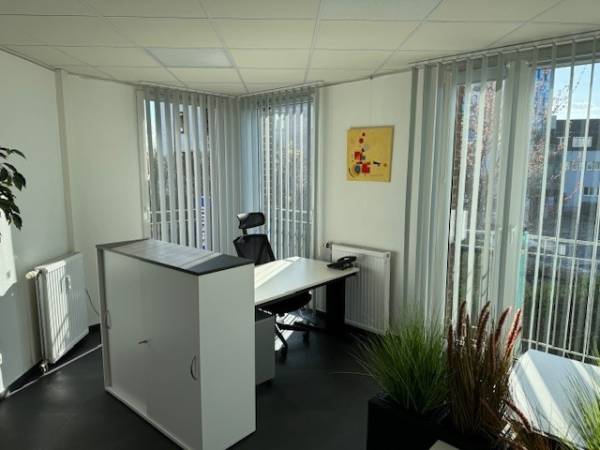 Modernes Business Center & Coworking Space in Köln-Porz — Bild 2