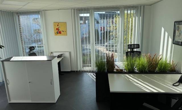 Büroraum 1.2 (1.OG)