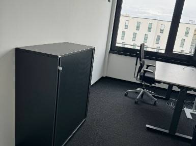 Moderner Büroraum in ruhiger Bürogemeinschaft in Sindelfingen-Ost — Bild 4