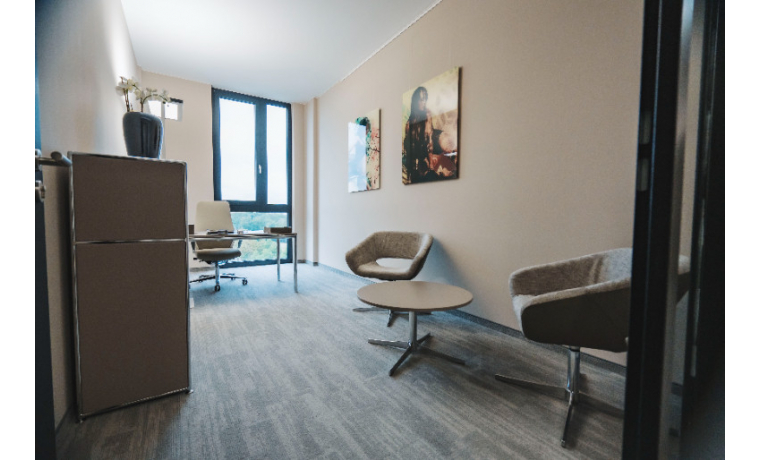 Arbeitsplatz Kienberger Allee Berlin Schönefeld