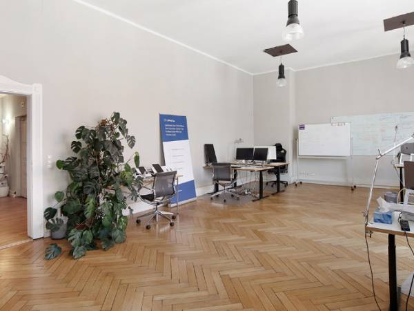 Helles Loft-Büro in Bürogemeinschaft im Herzen von München-Schwabing — Bild 1