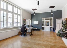 Workstation