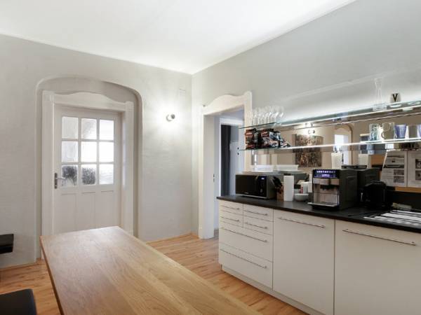 Helles Loft-Büro in Bürogemeinschaft im Herzen von München-Schwabing — Bild 6