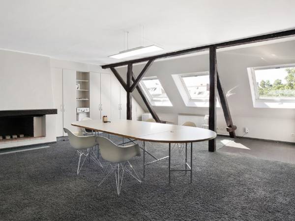 Helles Loft-Büro in Bürogemeinschaft im Herzen von München-Schwabing — Bild 8