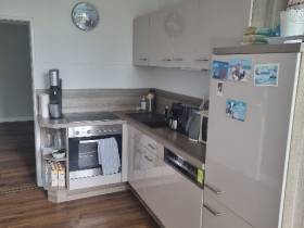 Modernes Büro mit direkter Anbindung nach Düsseldorf und Köln