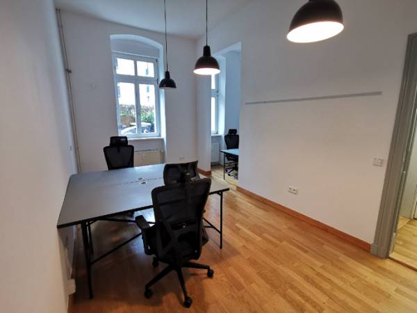 Attraktiver Büroraum in Bürogemeinschaft in Berlin Prenzlauer Berg — Bild 3