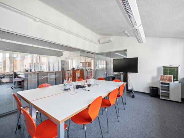 Helle Büroräume & Arbeitsplätze in Bürogemeinschaft Stuttgart-Mitte — Bild 4