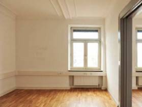 Einzel-Eckbüro in Jugendstil-Haus