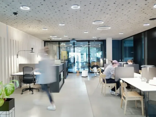 Abschließbares Büro in Herford (Elverdissen) – Modernes Business Center & Coworking in Herford-Elverdissen — Bild 3