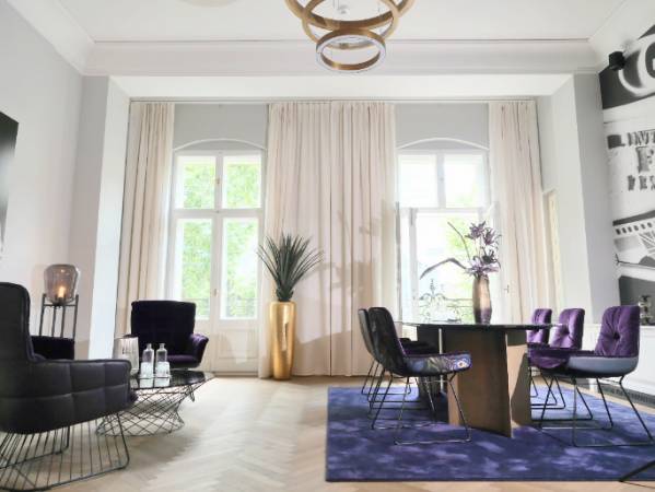Prestigeträchtige Büros & Coworking im Jugendstil in — Bild 8