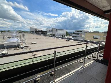 Helles Penthouse-Büro mit Dachterrasse in Ostfildern-Kemnat — Bild 6