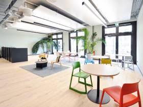 Moderne Teambüros mit Servicekonzept in Kreuzberg