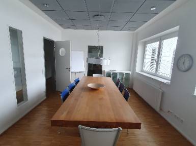 Helle Bürogemeinschaft im Altbau in Düsseldorf-Flingern — Bild 8