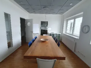 Schreibtischplatz in Düsseldorf (Flingern-Nord) – Helle Coworking-Arbeitsplätze im Altbau in Düsseldorf-Flingern-Nord — Bild 8