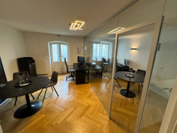 Möblierter Büroraum in Bürogemeinschaft am Stadtplatz in Deggendorf