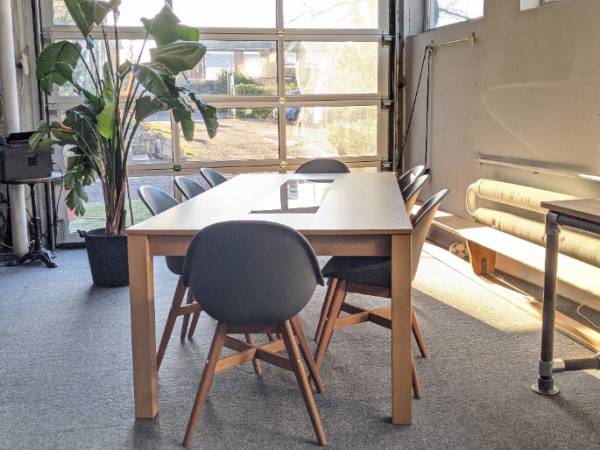 Kreativer Coworking Space und moderne Büros in Neuss-Hoisten — Bild 1