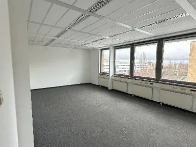 Abschließbares Büro in Potsdam (Südliche Innenstadt) – 38m² Einzelbüro + Meetingraum (20 m²) am Potsdam Hauptbahnhof — Bild 3