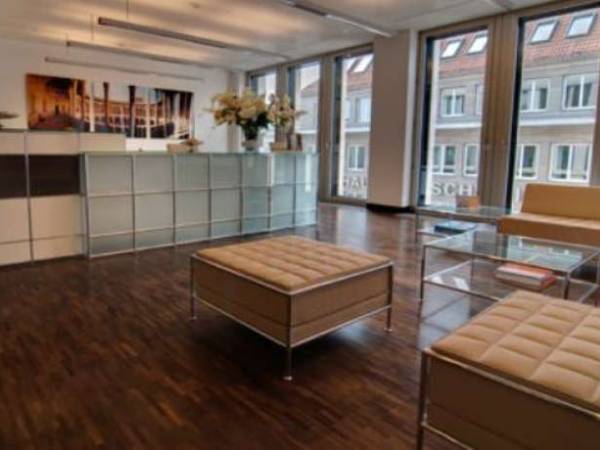 Abschließbares Büro in Berlin (Mitte) – Erstklassige Coworking-Büros in Berlin-Mitte an historischer — Bild 2
