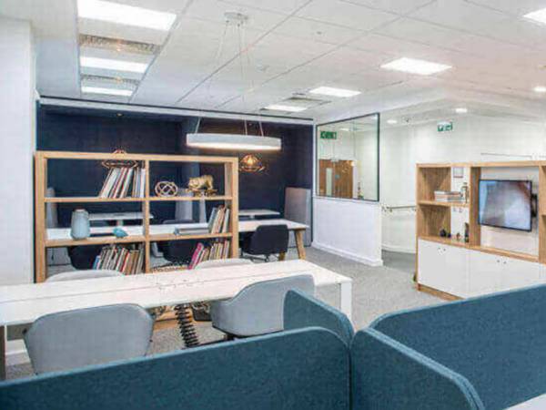 Helle und moderne Büros & Coworking in Köln-Ossendorf — Bild 2