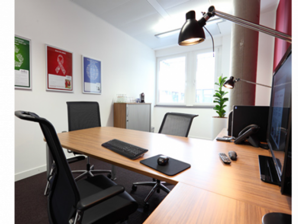 Helle & moderne Büros und Coworking in Köln Altstadt-Süd — Bild 1