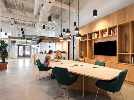 Flexibles Business Center und Coworking in Düsseldorf-Rath — Bild 3