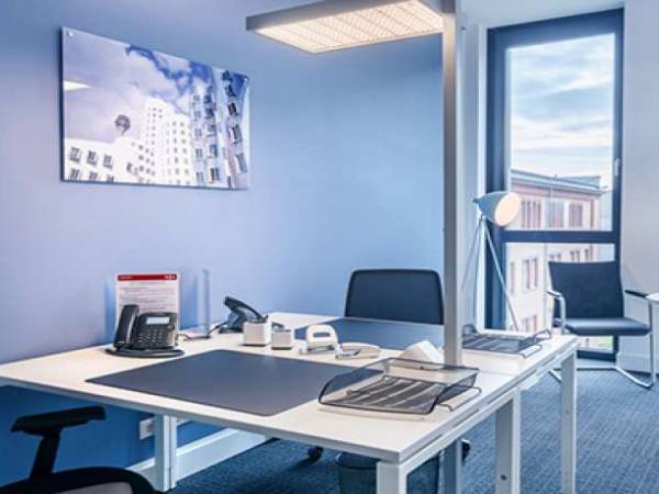 Helle, moderne Büros & Coworking in Düsseldorf-Derendorf — Bild 1