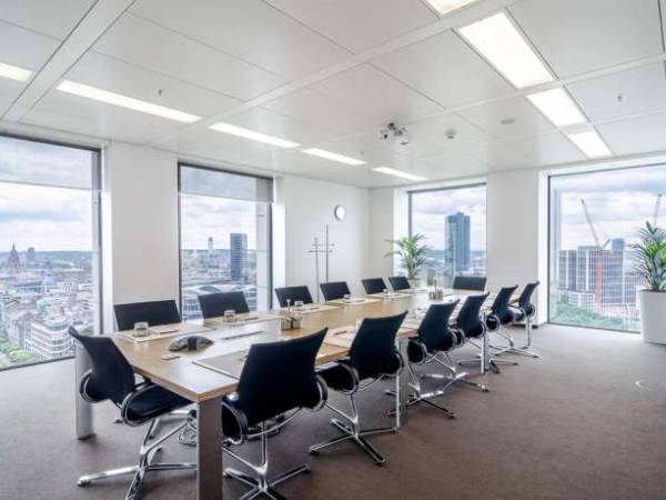 Edle Büros & Coworking mit Opernblick in Frankfurt am Main-Westend — Bild 3