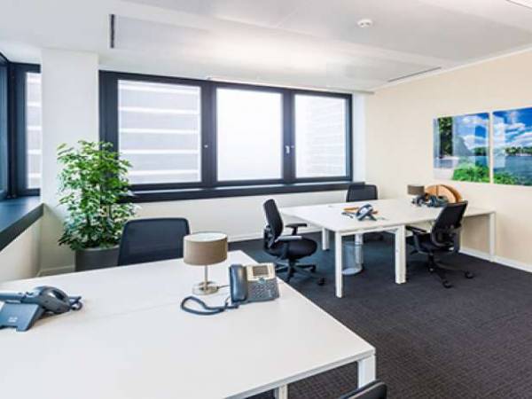 Repräsentatives Business Center in Hamburg-Uhlenhorst — Bild 2