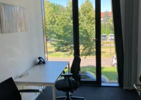 Büroraum (1 Arbeitsplatz) – Foto 1