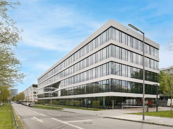 Moderne Bürofläche im Business Center in München-Milbertshofen-Am Hart — Bild 1