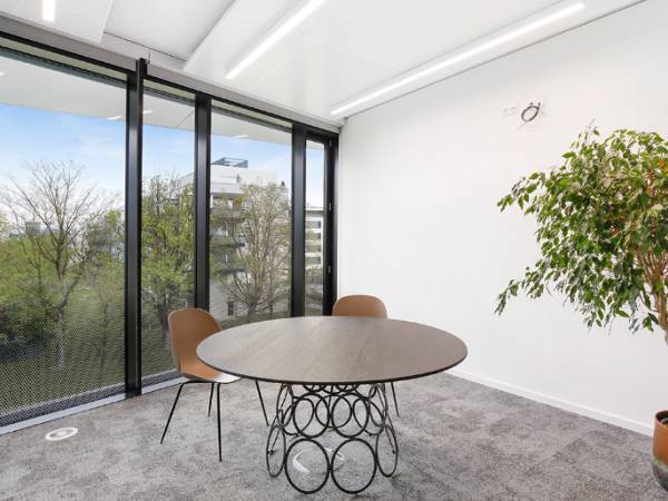 Moderne Bürofläche im Business Center in München-Milbertshofen-Am Hart — Bild 3