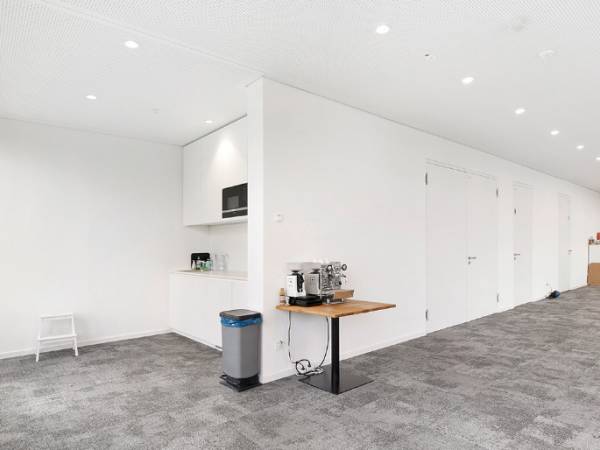 Moderne Bürofläche im Business Center in München-Milbertshofen-Am Hart — Bild 8