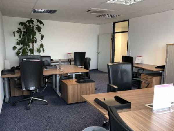 Familiäres Business Center mit attraktiven Büros in — Bild 4