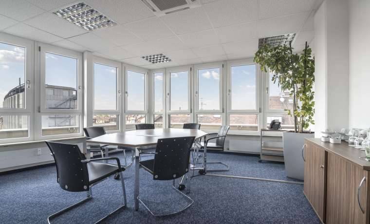 Familiäres Business Center in Nürnberg-Himpfelshof