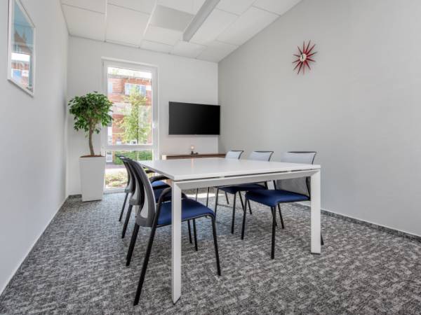 Moderne Büros & Coworking direkt am Hafen in Oldenburg (Oldb) — Bild 8