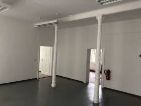 Attraktive Gewerbefläche im Zentrum von Eibau zu vermieten