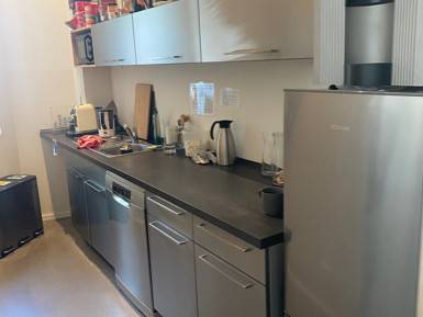 Abschließbares Büro in Berlin (Mitte) – Helle Bürogemeinschaft im Altbau in Berlin-Mitte — Bild 4