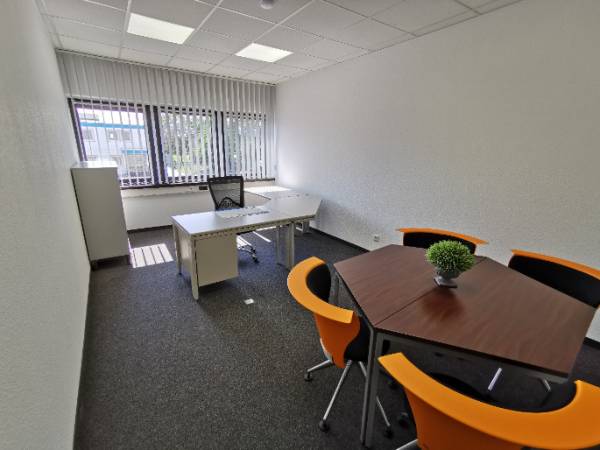 Flexible Büroräume im Business Center in Langenfeld — Bild 3