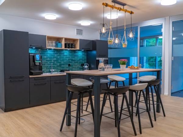 Büros & Coworking Space über den Dächern in Hamburg-Sankt Pauli — Bild 5