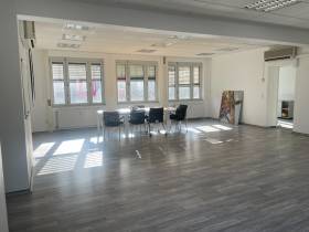 Schönes Büro in bester Lage zum vermieten