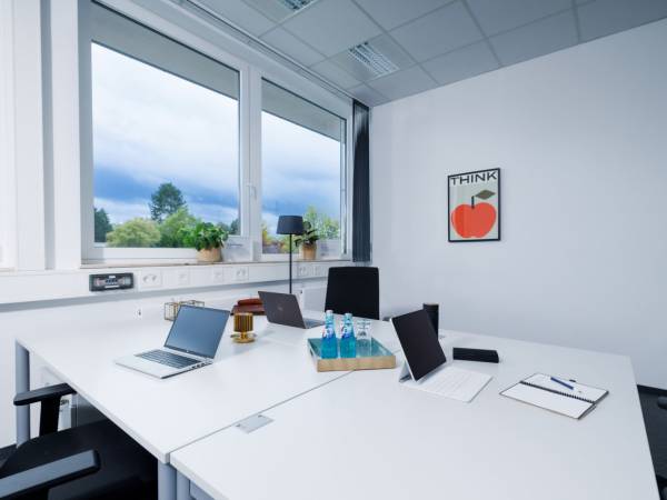 Moderne Bürogemeinschaft und Coworking in Darmstadt-Verlegerviertel — Bild 4