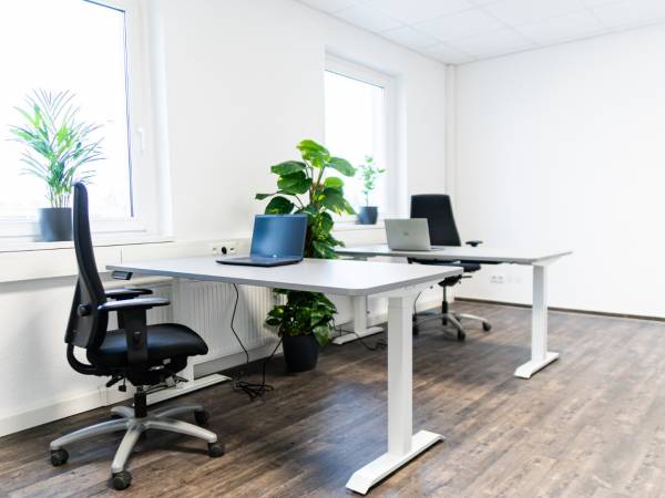 Helle und moderne Bürofläche in Bürogemeinschaft in Leipzig-Eutritzsch — Bild 1
