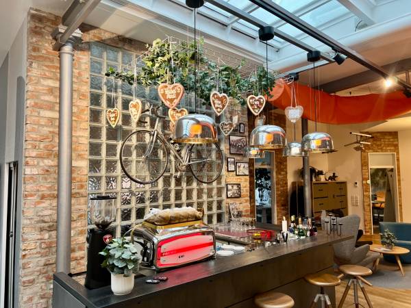 Designorientierte Bürogemeinschaft im Loft in München-Schwabing-West — Bild 6