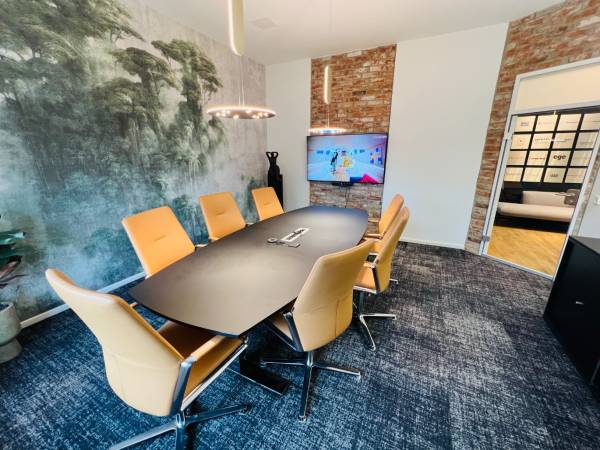 Designorientierte Bürogemeinschaft im Loft in München-Schwabing-West — Bild 7