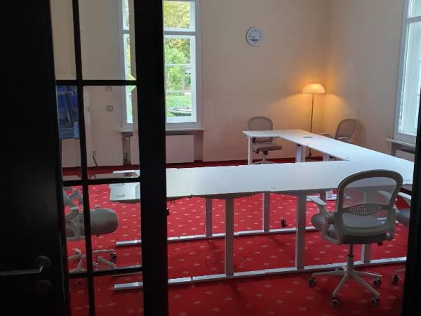 Moderne Bürogemeinschaft im Erdgeschoss in Leverkusen-Opladen — Bild 2