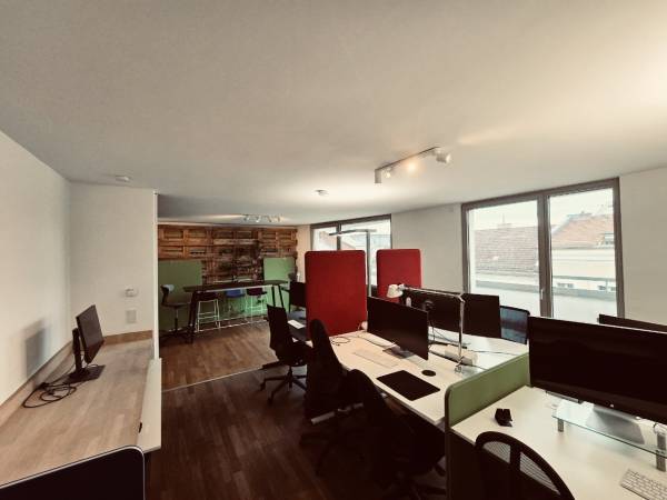 Abschließbares Büro in Berlin (Mitte) – Modernes Coworking Penthouse mit Sonnenterrassen in Berlin-Mitte — Bild 1